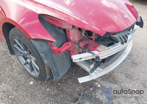 2022 Tesla Model 3 Rear-Wheel Drive из США, поврежденный, VIN 5YJ3E1EA6NF112770